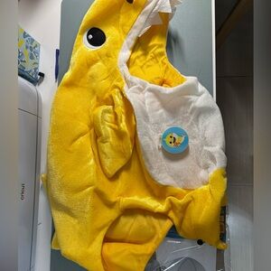 Pinkfong Yellow Baby Shark Costume with music box Toddler size 1-2 years old